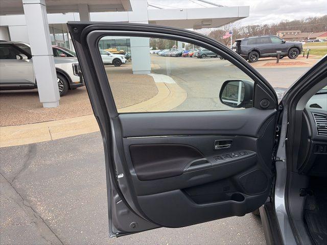 2026 Mitsubishi Outlander Sport 2.0 ES
