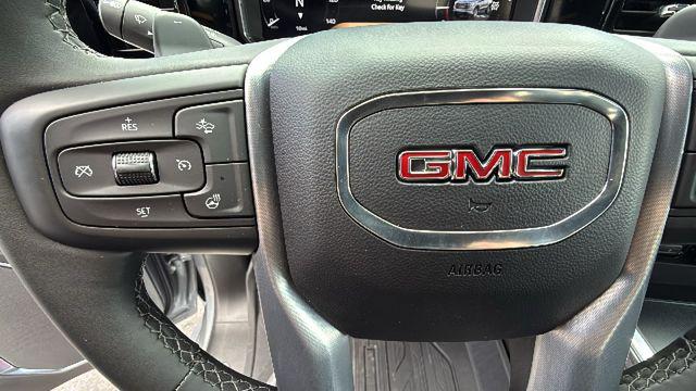 2026 GMC Sierra 1500 Crew Cab, Short Bed, SLT, 4WD
