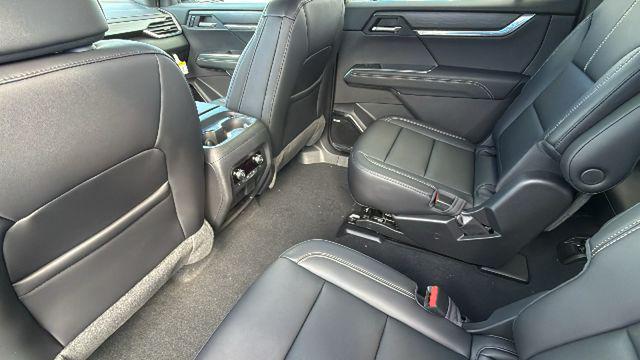 2026 GMC Acadia Elevation AWD