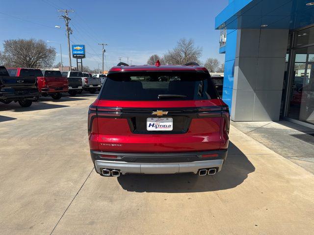 2026 Chevrolet Traverse FWD LT