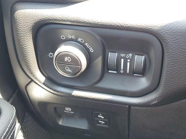 2026 Ram 1500 Laramie Crew Cab 4x4 57 Box