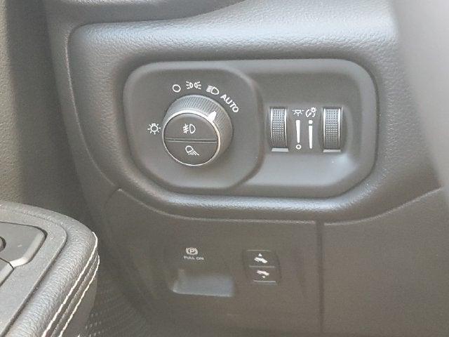 2026 Ram 1500 Laramie Crew Cab 4x4 57 Box