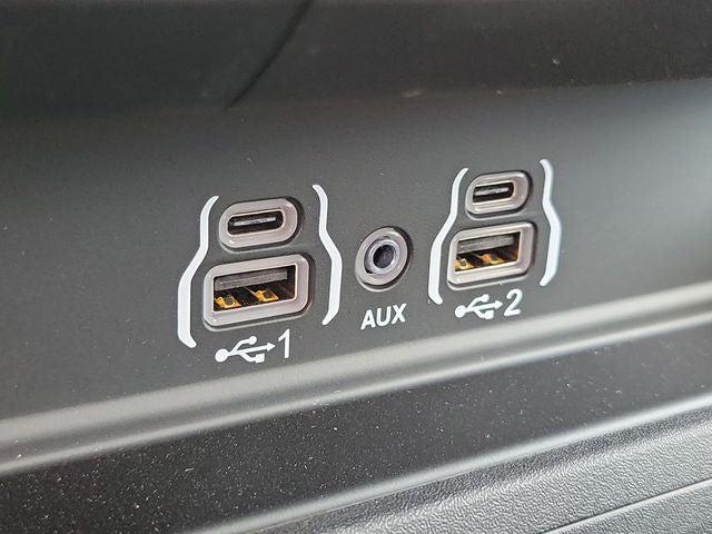 2026 Ram 1500 Laramie Crew Cab 4x4 57 Box