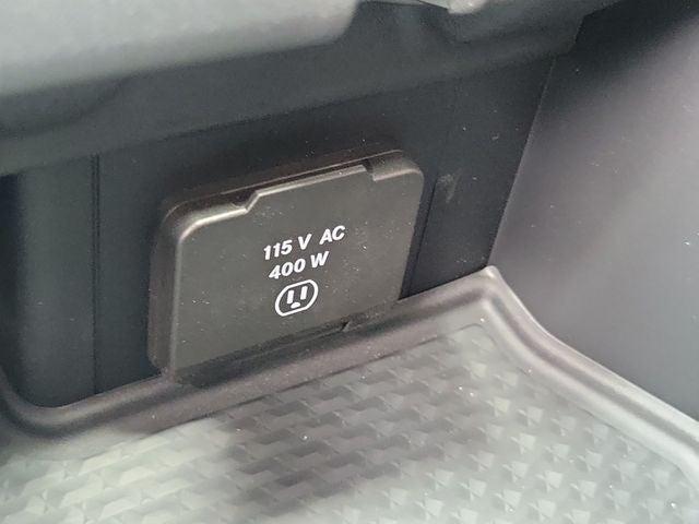 2026 Ram 1500 Laramie Crew Cab 4x4 57 Box