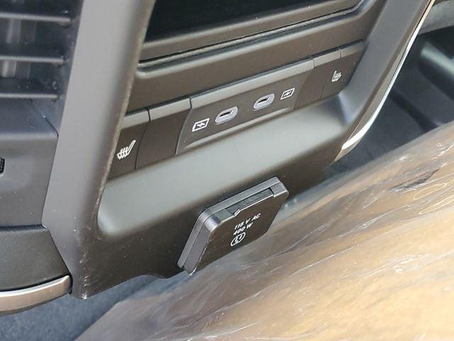2026 Ram 1500 Laramie Crew Cab 4x4 57 Box