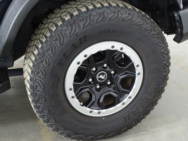 2021 Ford Bronco Base