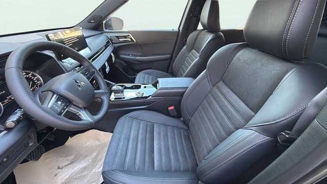 2026 Mitsubishi Outlander LE 1.5T 2WD