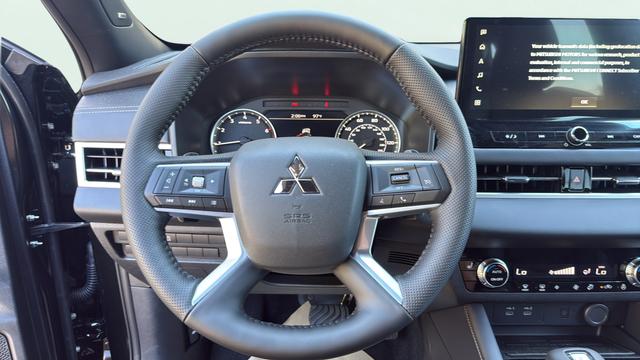 2026 Mitsubishi Outlander LE 1.5T 2WD
