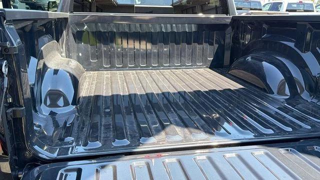 2026 Ram 1500 Express Crew Cab 4x4 5'7" Box