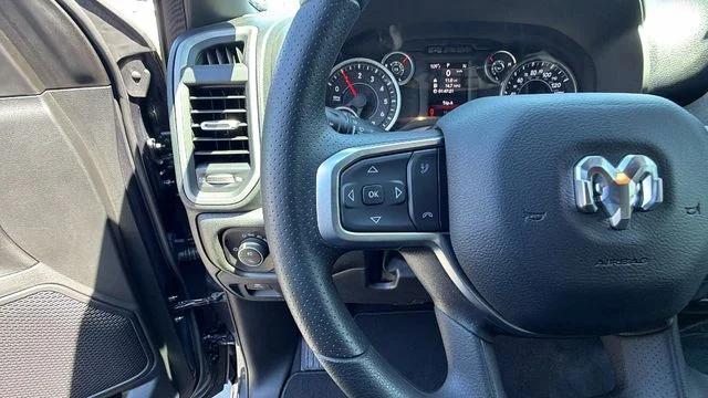 2026 Ram 1500 Express Crew Cab 4x4 5'7" Box