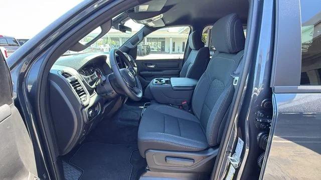 2026 Ram 1500 Express Crew Cab 4x4 5'7" Box