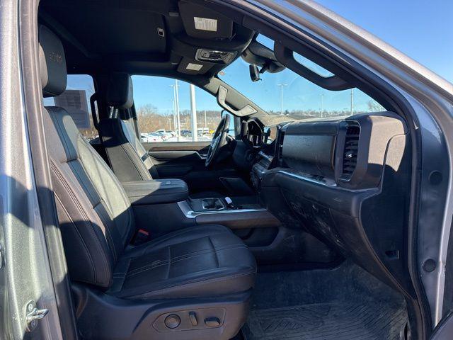 2026 Chevrolet Silverado 2500HD Crew Cab, Standard Bed, High Country, 4WD