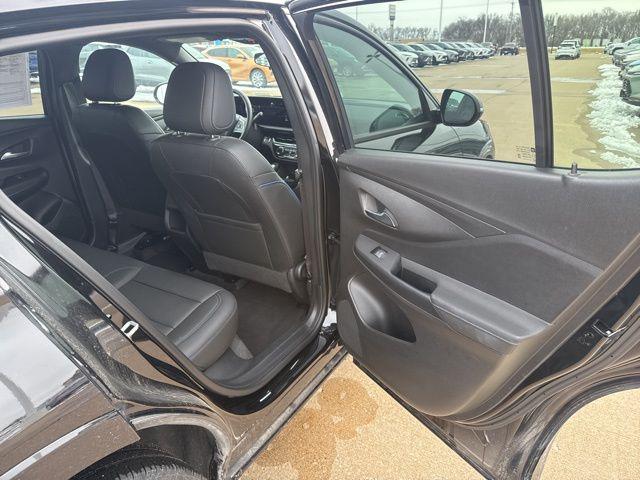 2025 Buick NV Sport Touring FWD