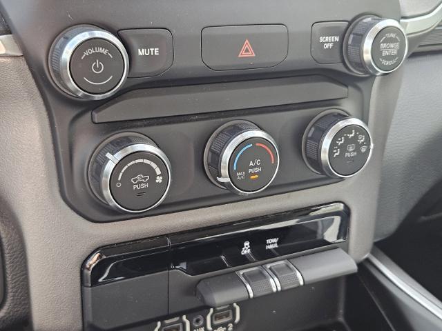 2020 Ram 1500 Big Horn Crew Cab 4x2 5'7" Box