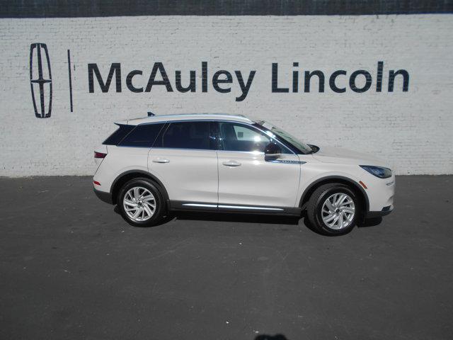 2022 Lincoln Corsair Standard for sale in Merced, CA