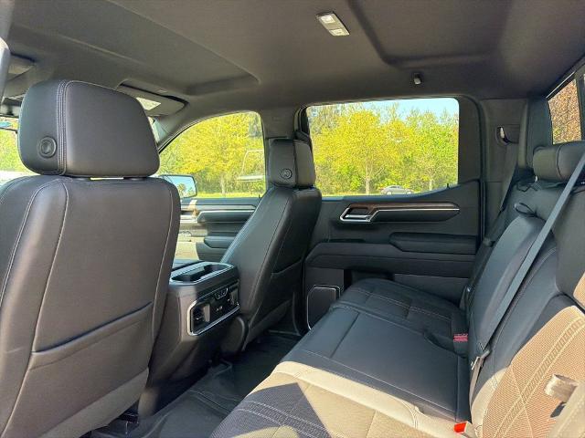 2023 Chevrolet Silverado 1500 4WD Crew Cab Short Bed High Country