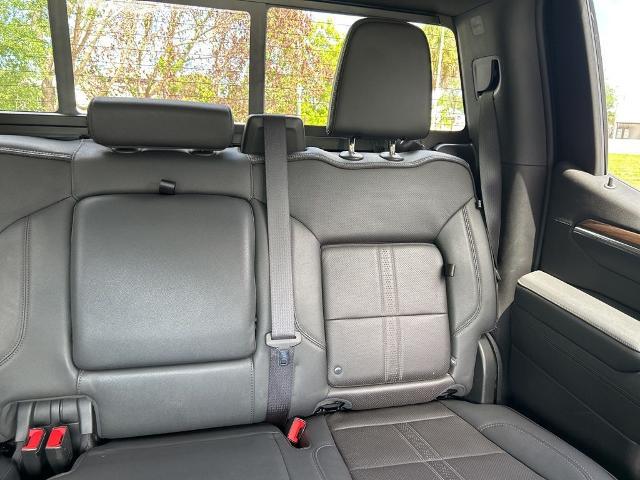 2023 Chevrolet Silverado 1500 4WD Crew Cab Short Bed High Country