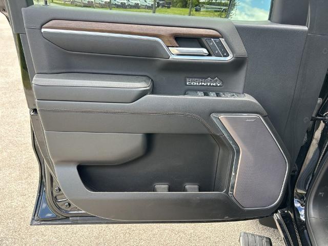 2023 Chevrolet Silverado 1500 4WD Crew Cab Short Bed High Country