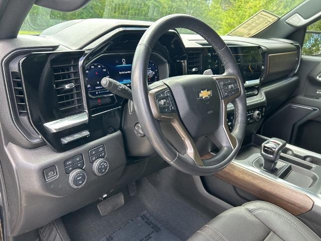 2023 Chevrolet Silverado 1500 4WD Crew Cab Short Bed High Country
