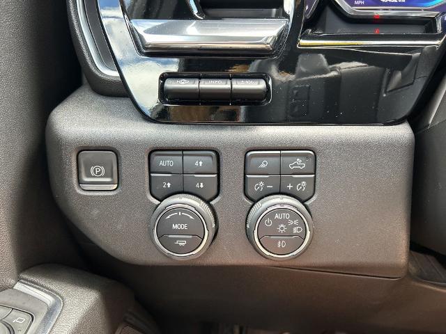2023 Chevrolet Silverado 1500 4WD Crew Cab Short Bed High Country