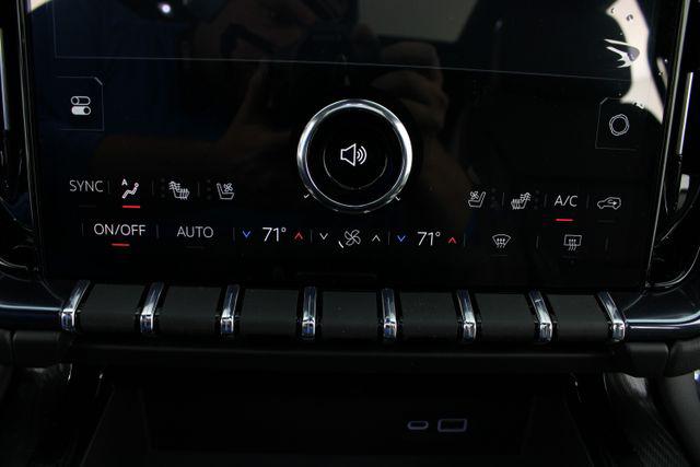 2026 GMC Yukon 4WD AT4