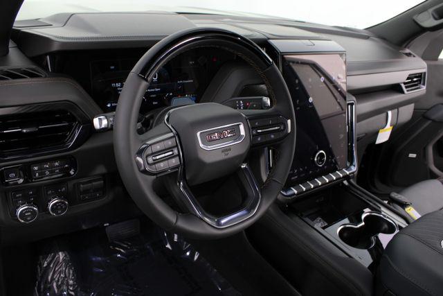 2026 GMC Yukon 4WD AT4