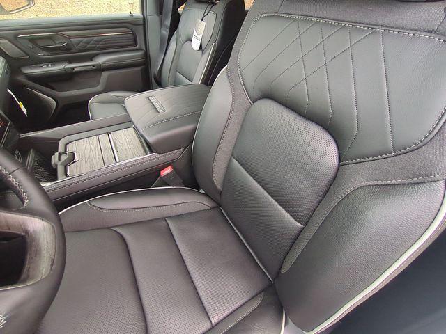 2026 Ram 1500 Limited Crew Cab 4x4 57 Box