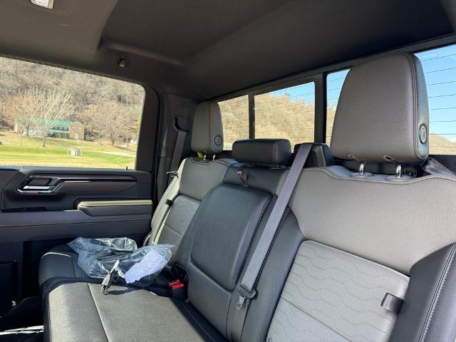 2024 Chevrolet Silverado 2500HD 4WD Crew Cab Standard Bed ZR2