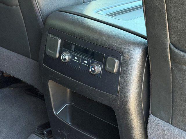 2020 Chevrolet Suburban 4WD LT