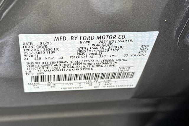 2025 Ford Explorer ST-Line