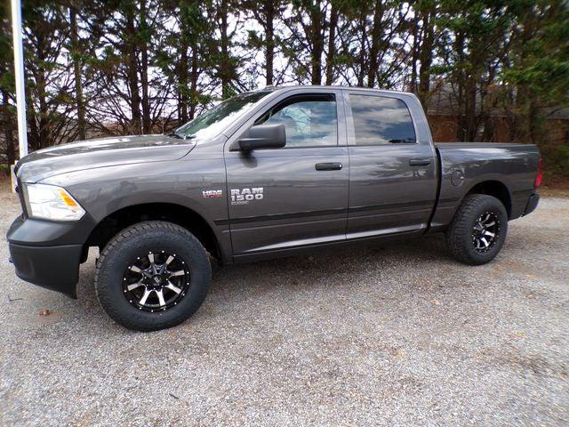 2019 RAM 1500 Classic Tradesman Crew Cab 4x4 57 Box