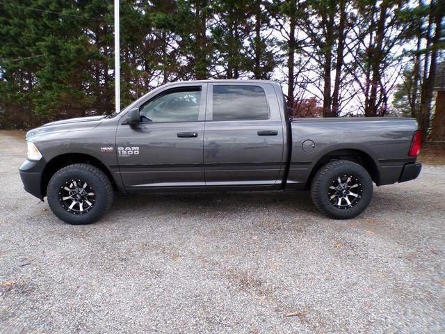 2019 RAM 1500 Classic Tradesman Crew Cab 4x4 57 Box