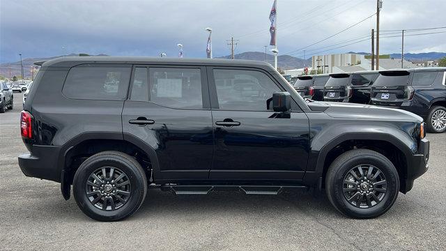 2025 Toyota Land Cruiser Unknown