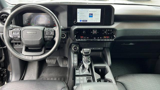 2025 Toyota Land Cruiser Unknown
