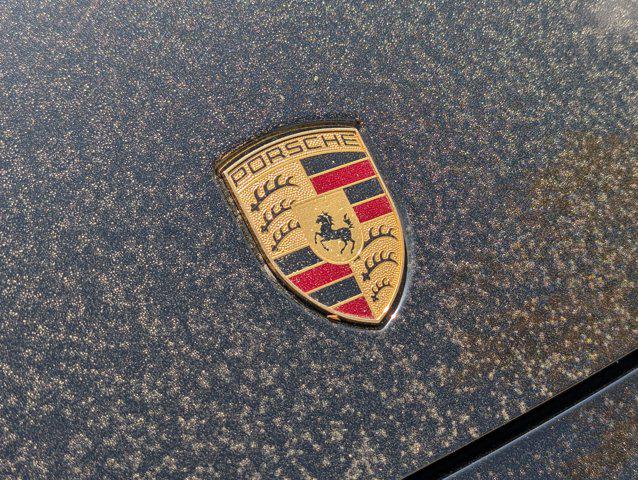 2022 Porsche Cayenne Unknown