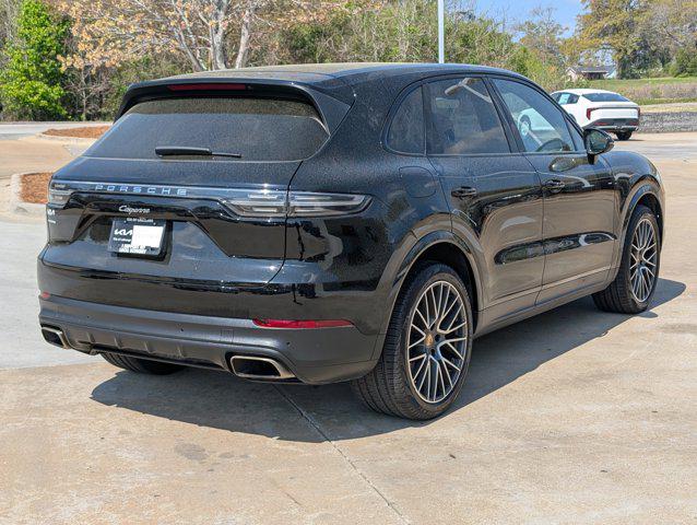2022 Porsche Cayenne Unknown