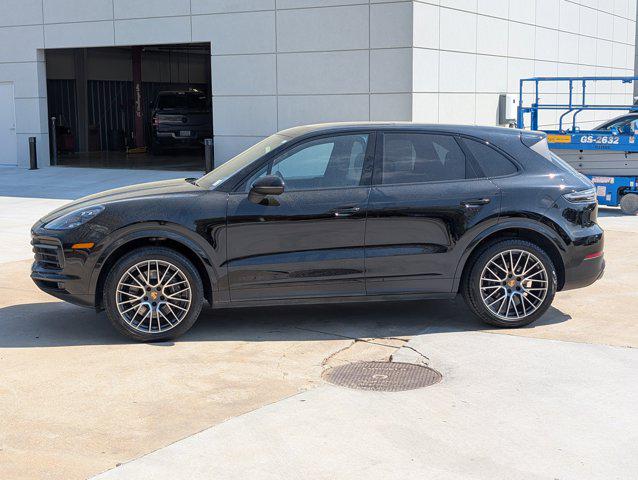 2022 Porsche Cayenne Unknown