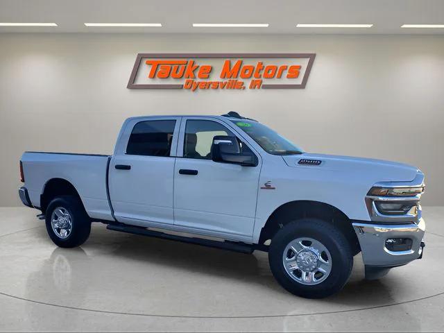 2026 RAM Ram 2500 RAM 2500 TRADESMAN CREW CAB 4X4 64 BOX