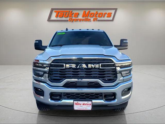 2026 RAM Ram 2500 RAM 2500 TRADESMAN CREW CAB 4X4 64 BOX