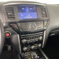 2017 Nissan Pathfinder SV