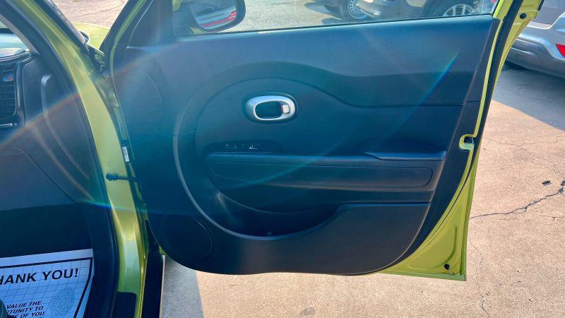 2018 Kia Soul Base