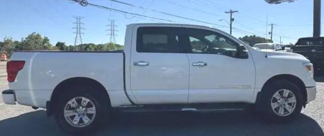 2019 Nissan Titan SV
