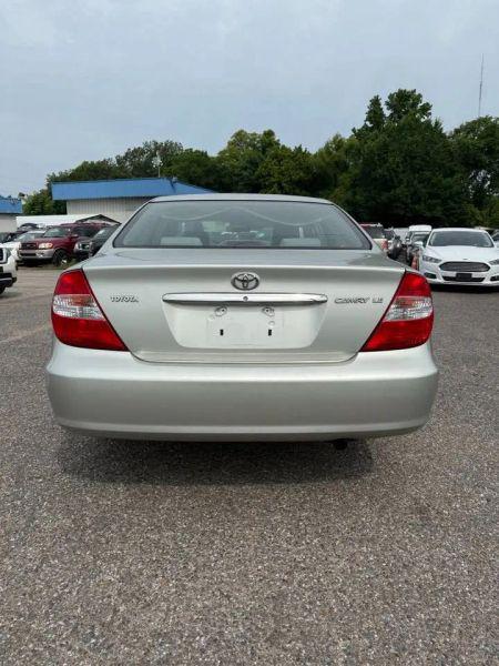 2003 Toyota Camry LE