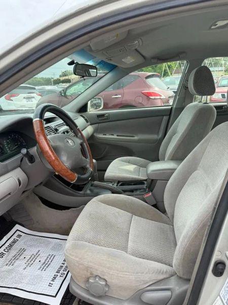 2003 Toyota Camry LE