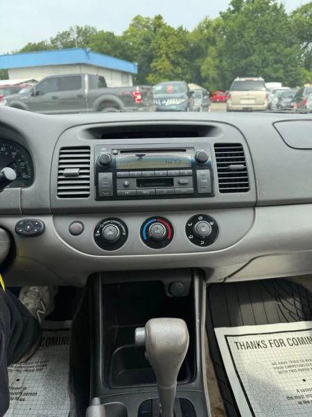 2003 Toyota Camry LE