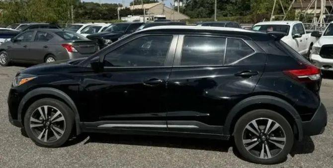 2019 Nissan Kicks SR