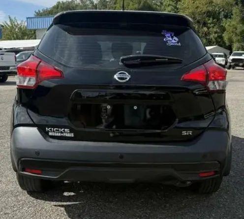 2019 Nissan Kicks SR
