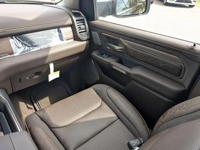 2026 Ram 1500 Limited Longhorn Crew Cab 4x4 57 Box