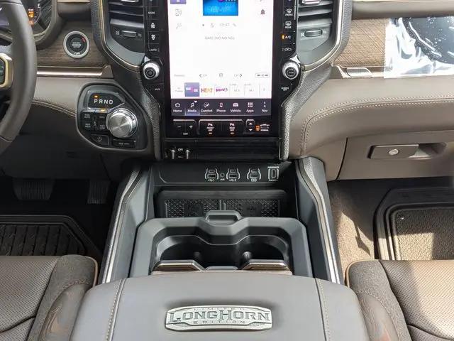 2026 Ram 1500 Limited Longhorn Crew Cab 4x4 57 Box
