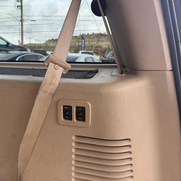 2008 Lincoln Navigator Base